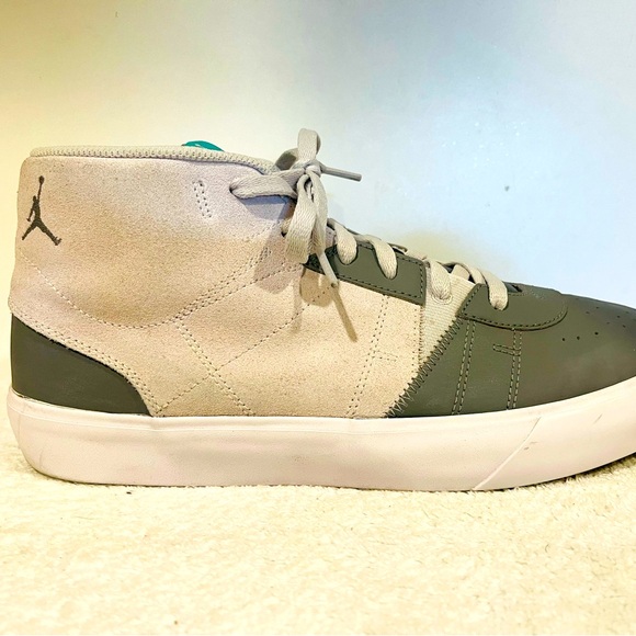 Jordan Series Mid .01 'Iris Whisper Smoke Grey' (DA8026-500), Size: 12 - Picture 1 of 15